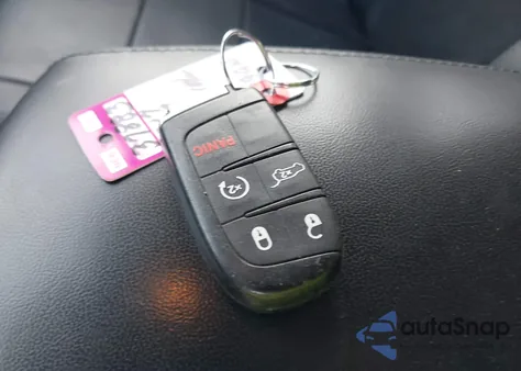 2017 Jeep Grand Cherokee Altitude 4X4 z USA, uszkodzony, nr VIN 1C4RJFAG5HC767291